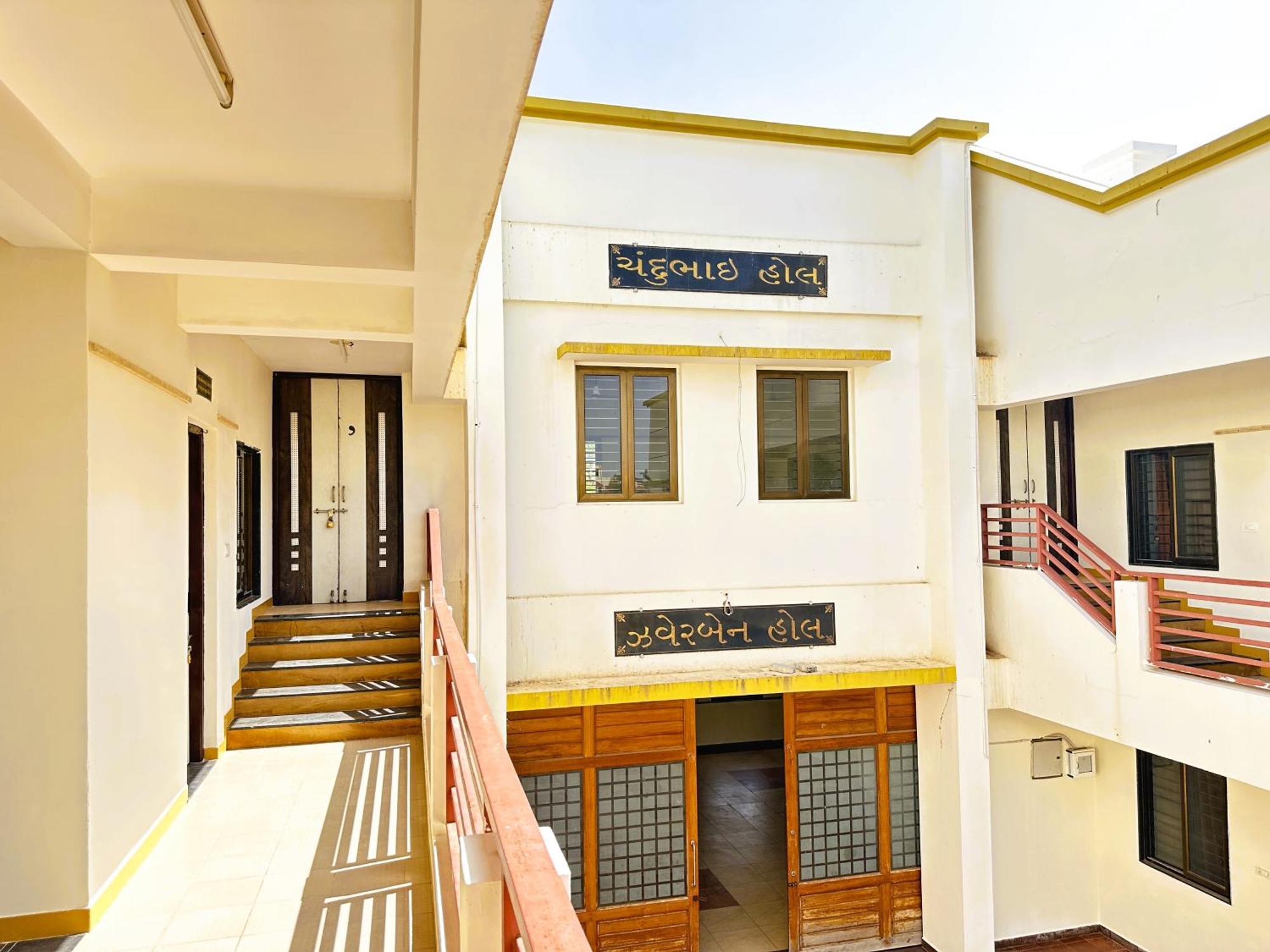 Hotel Ranjan Vadi Bhuj Exterior foto