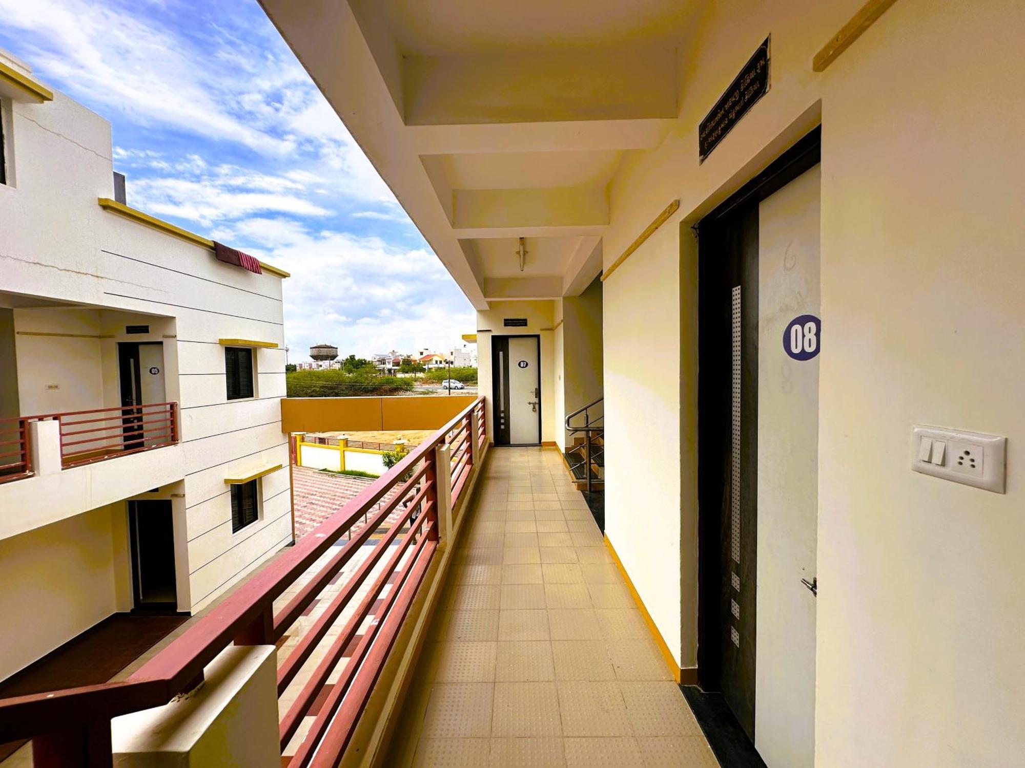 Hotel Ranjan Vadi Bhuj Exterior foto