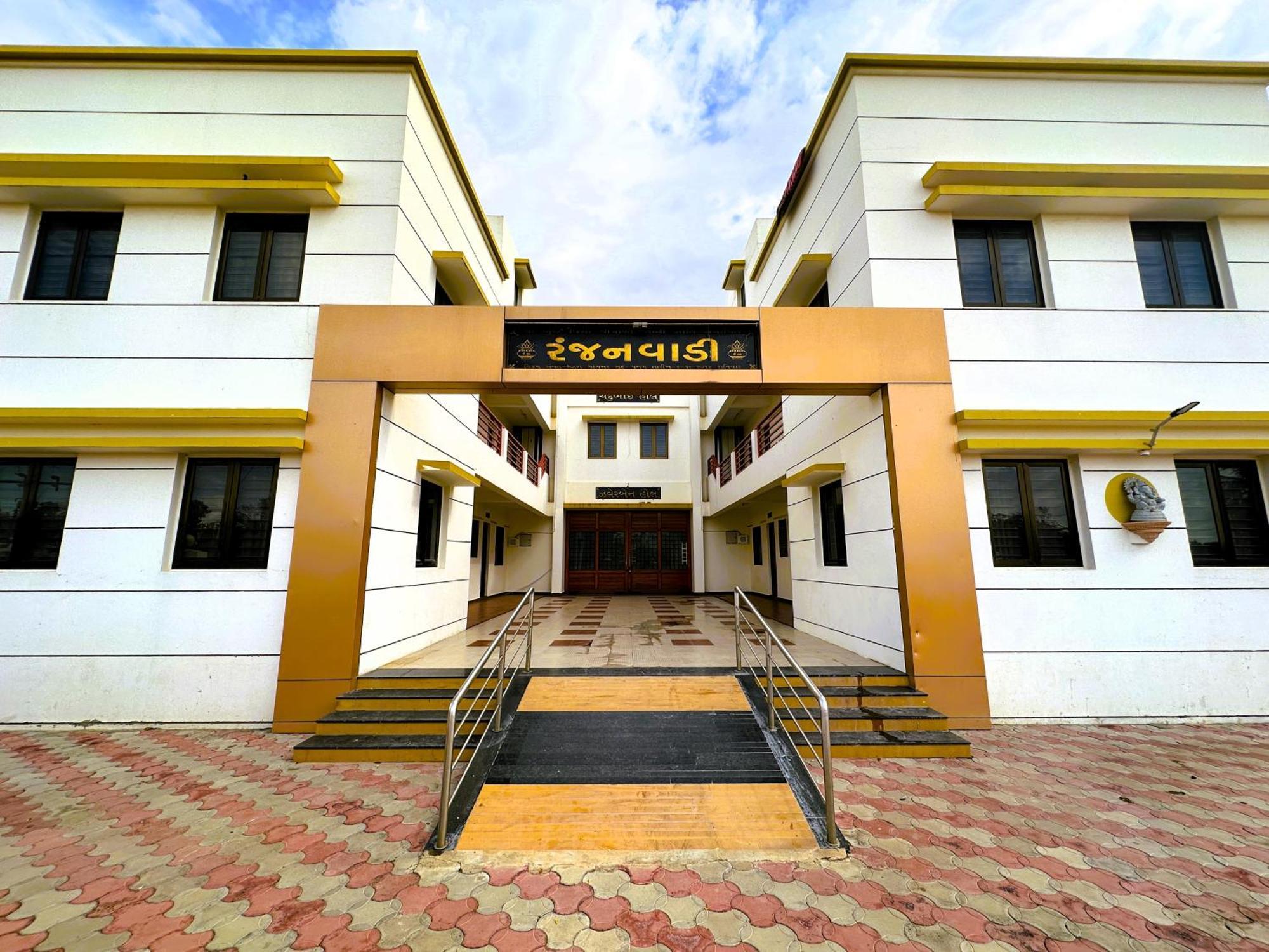 Hotel Ranjan Vadi Bhuj Exterior foto